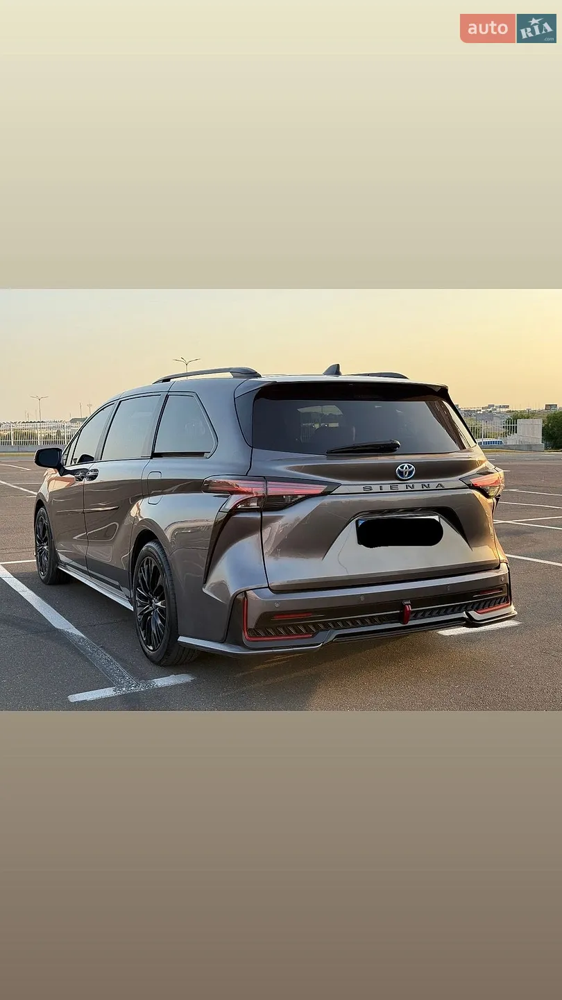 2022 Toyota Sienna - мініатюра 3