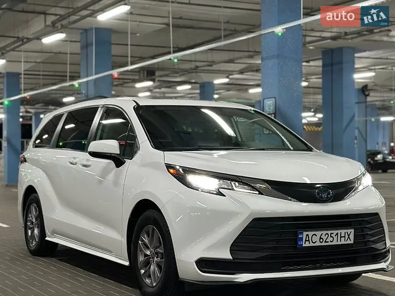 Toyota Sienna