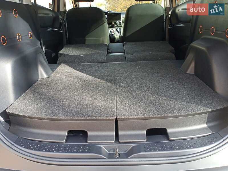 Минивэн Toyota Sienta 2018 в Одессе фото 74 Минивэн Toyota Sienta 2018 в Одессе