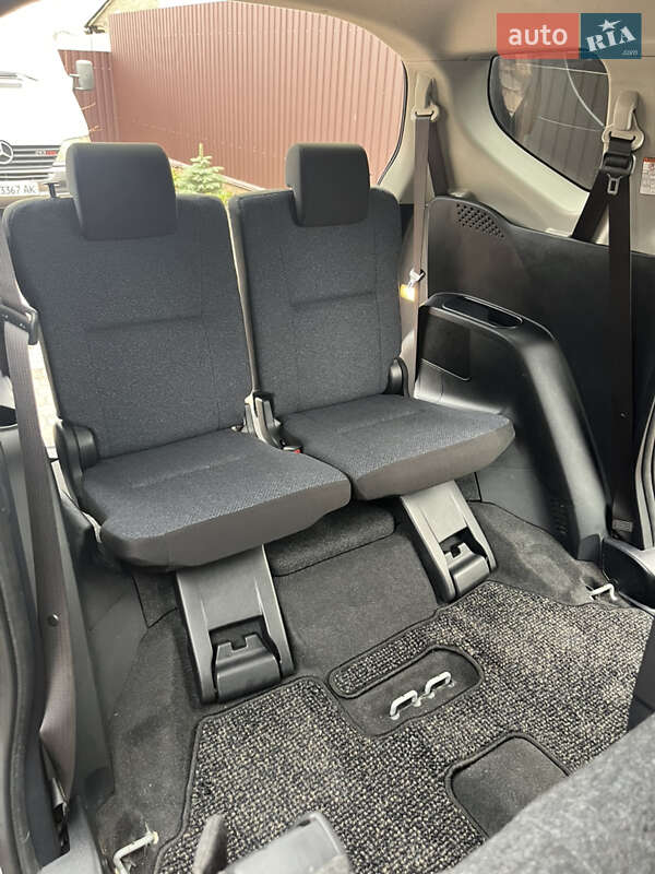 Минивэн Toyota Sienta 2018 в Белой Церкви