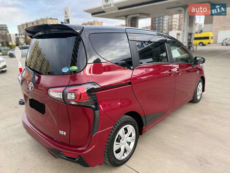 Минивэн Toyota Sienta 2020 в Фастове