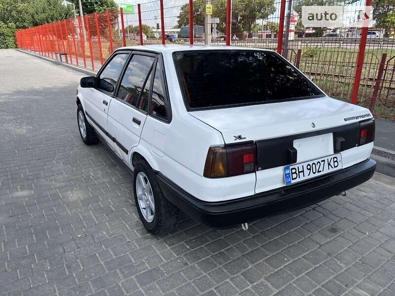 Седан Toyota Sprinter 1986 в Одессе