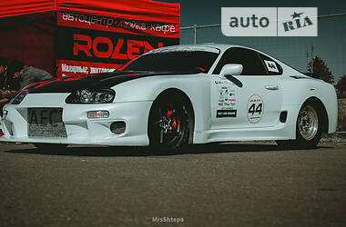 Купе Toyota Supra 1994 в 