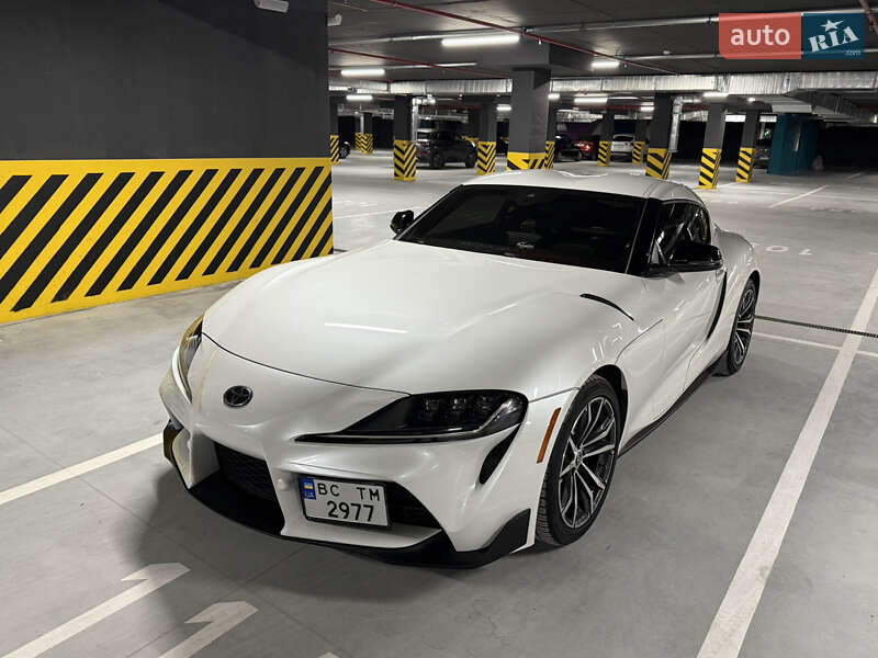 Купе Toyota Supra 2020 в Львове фото Купе Toyota Supra 2020 в Львове