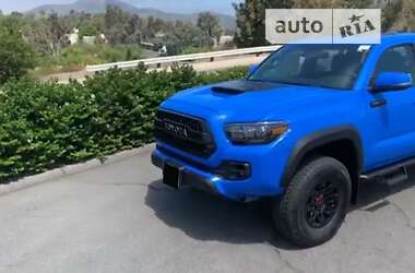 Пікап Toyota Tacoma 2018 в Ужгороді