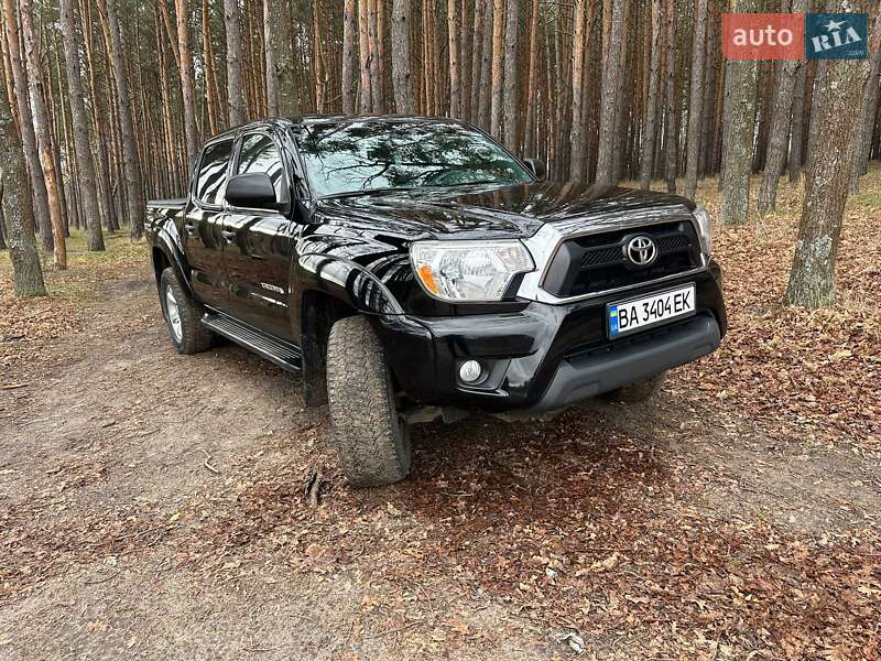 Пікап Toyota Tacoma 2014 в Кропивницькому