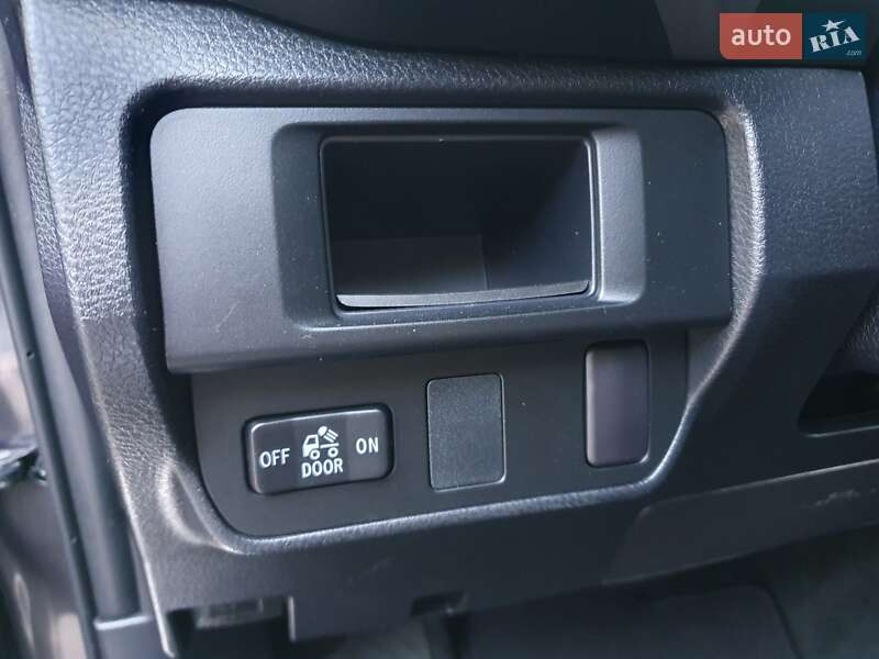 Пикап Toyota Tacoma 2017 в Киеве