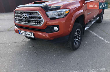 Пикап Toyota Tacoma 2015 в Киеве