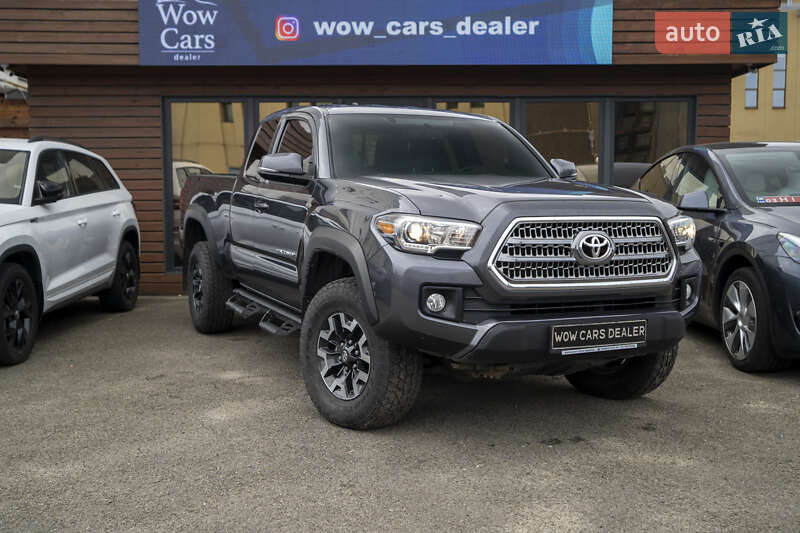 Toyota Tacoma 2016