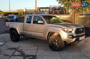 Пікап Toyota Tacoma 2018 в Києві