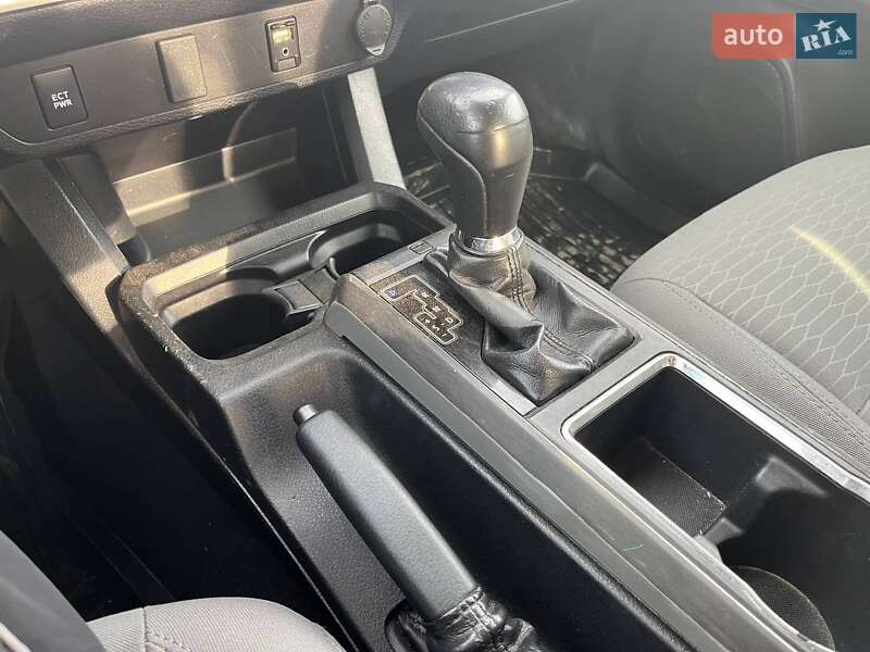 Пикап Toyota Tacoma 2018 в Киеве фото 22 Пикап Toyota Tacoma 2018 в Киеве