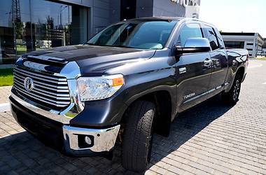 Пикап Toyota Tundra 2015 в Одессе