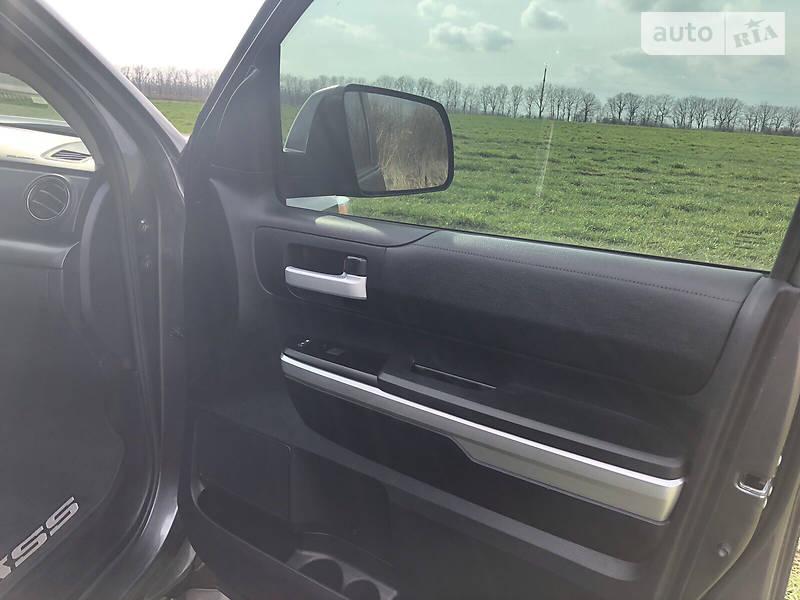 Позашляховик / Кросовер Toyota Tundra 2015 в Одесі