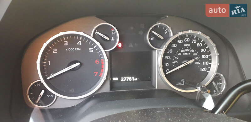 Пикап Toyota Tundra 2017 в Мостиске