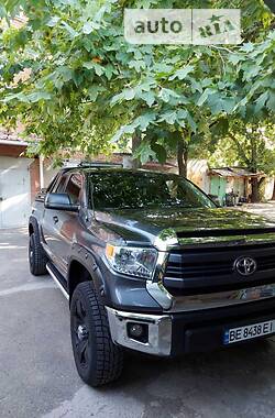 Пикап Toyota Tundra 2014 в Виноградове