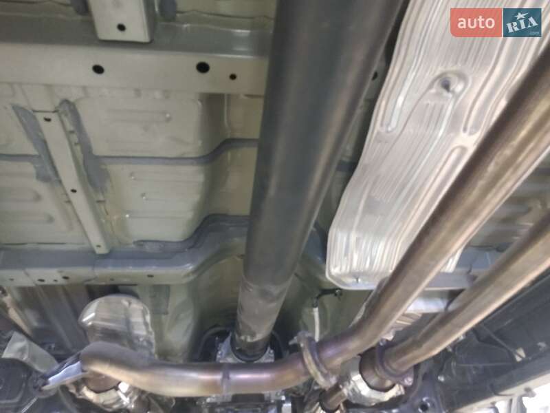 Пікап Toyota Tundra 2021 в Києві