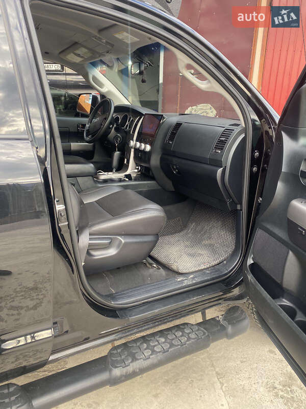 Пикап Toyota Tundra 2012 в Тячеве
