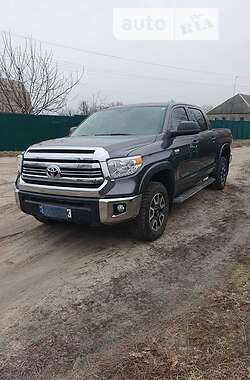 Пікап Toyota Tundra 2017 в Харкові