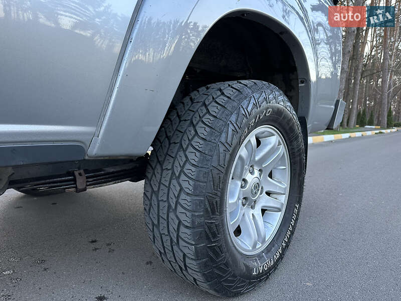 Пикап Toyota Tundra 2006 в Киеве