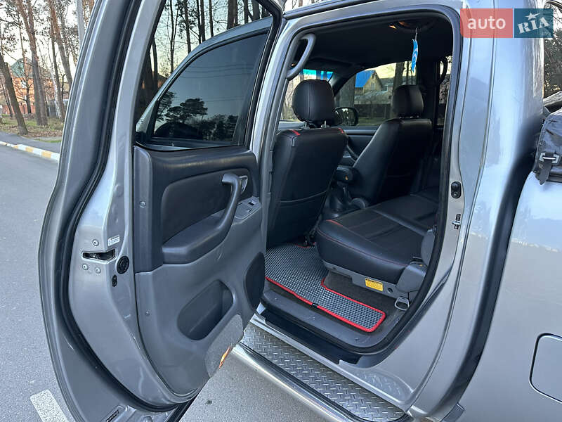 Пикап Toyota Tundra 2006 в Киеве