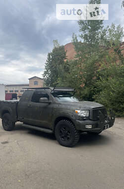 Пікап Toyota Tundra 2009 в Коломиї