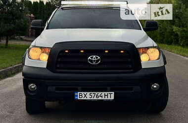 Пікап Toyota Tundra 2008 в Лубнах