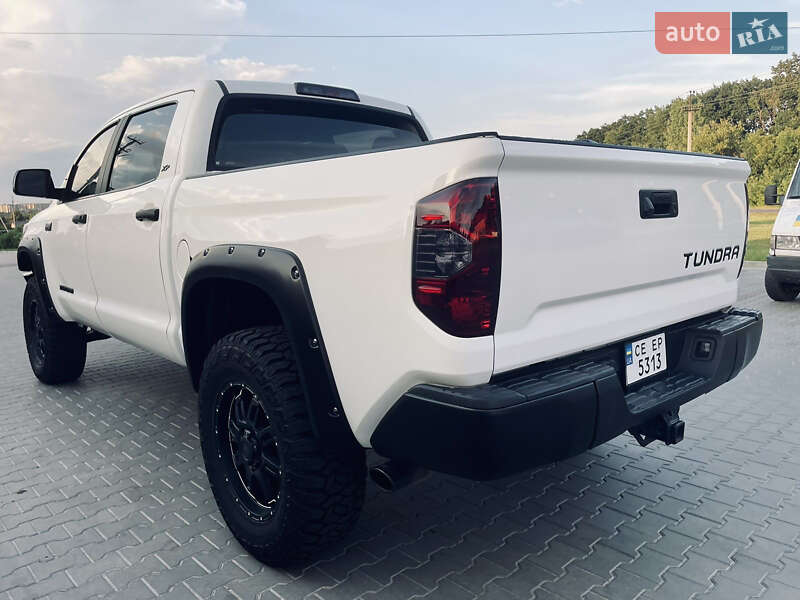 Пікап Toyota Tundra 2018 в Луцьку