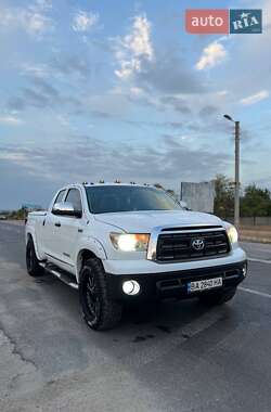 Пикап Toyota Tundra 2012 в Кропивницком