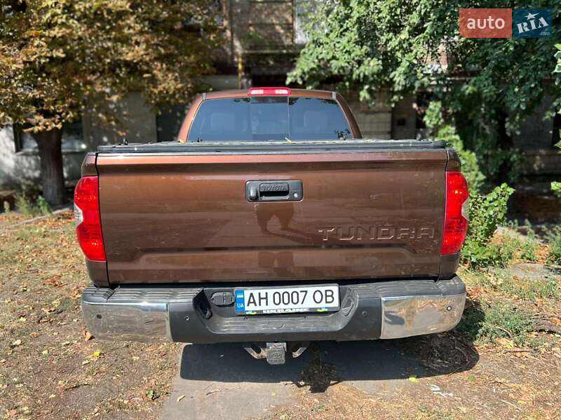 Пікап Toyota Tundra 2013 в Смілі
