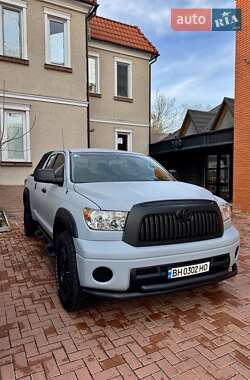 Пікап Toyota Tundra 2009 в Одесі