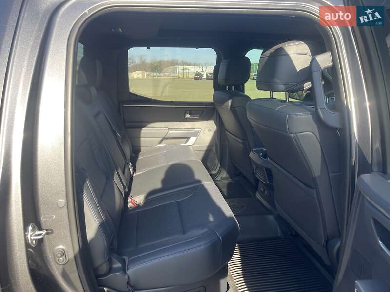 Пикап Toyota Tundra 2023 в Одессе