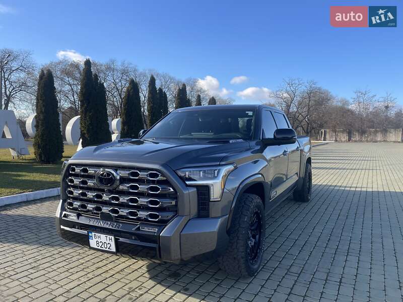 Пикап Toyota Tundra 2023 в Одессе