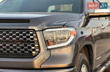 Пикап Toyota Tundra 2019 в 
