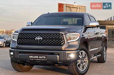 Пикап Toyota Tundra 2019 в 