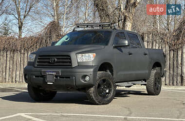 Пікап Toyota Tundra 2008 в Дніпрі