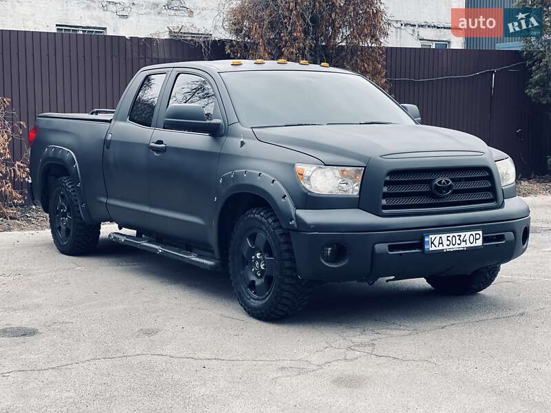 Пикап Toyota Tundra 2007 в Киеве