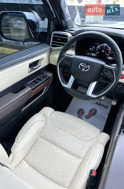 Пікап Toyota Tundra 2023 в 
