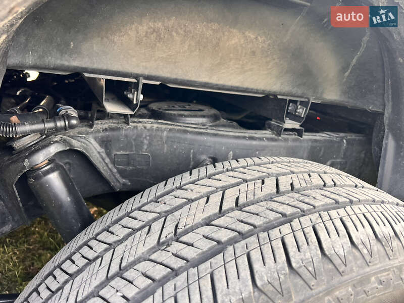 Пікап Toyota Tundra 2022 в Києві