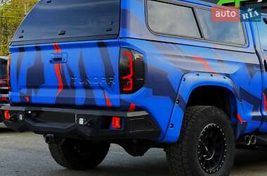 Пикап Toyota Tundra 2015 в 