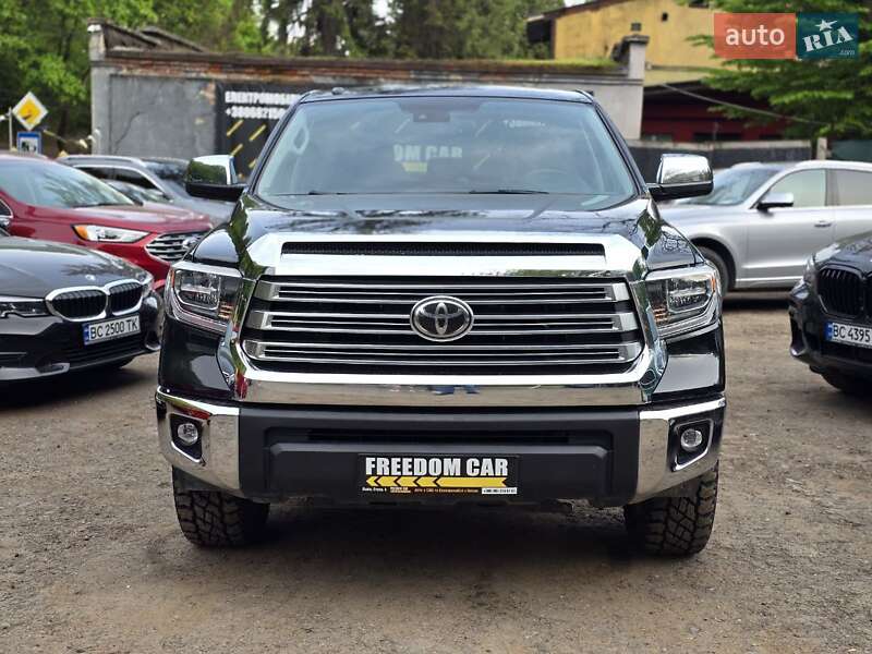 Пікап Toyota Tundra 2019 в Львові