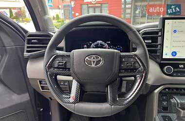 Пикап Toyota Tundra 2023 в 