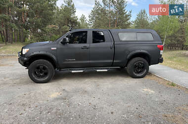 Пікап Toyota Tundra 2012 в Києві