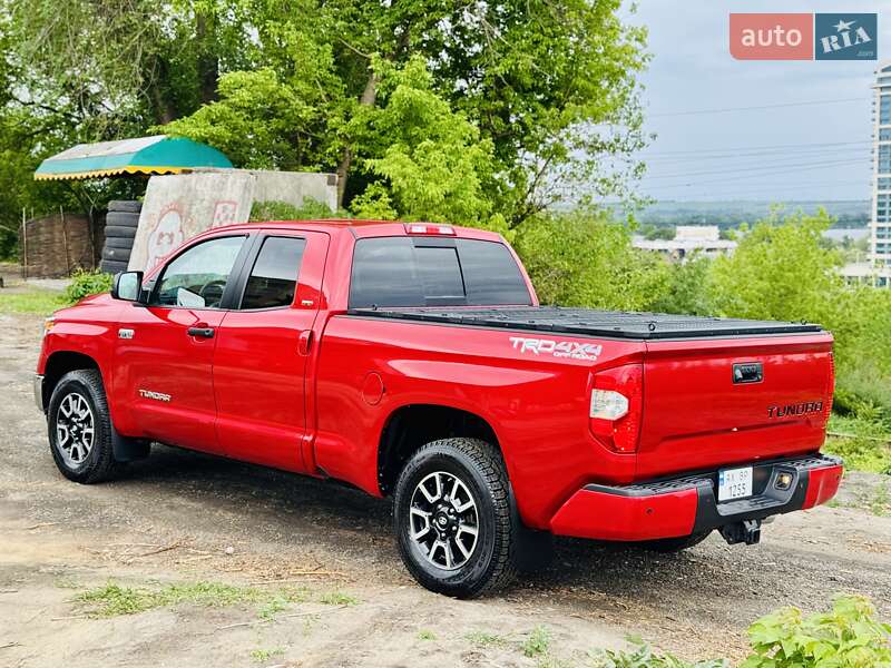 Пікап Toyota Tundra 2018 в Дніпрі