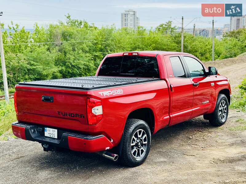 Пікап Toyota Tundra 2018 в Дніпрі