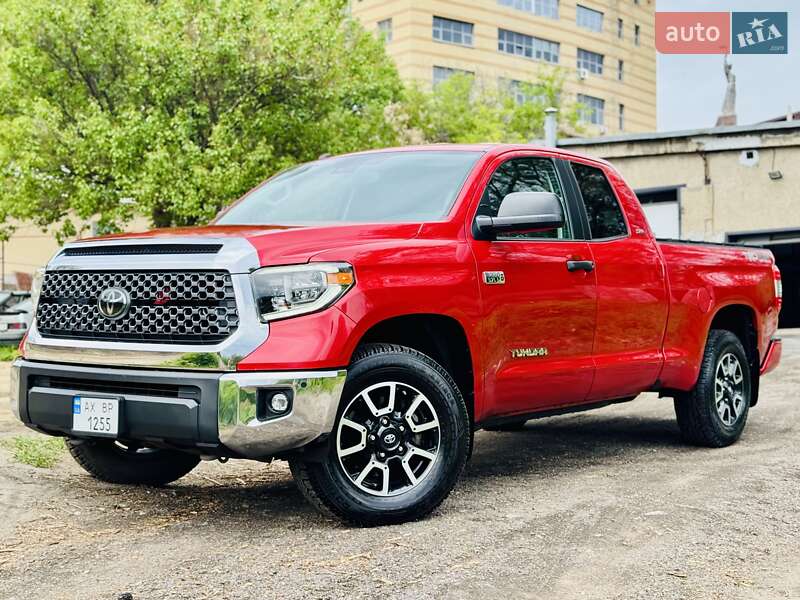 Пікап Toyota Tundra 2018 в Дніпрі