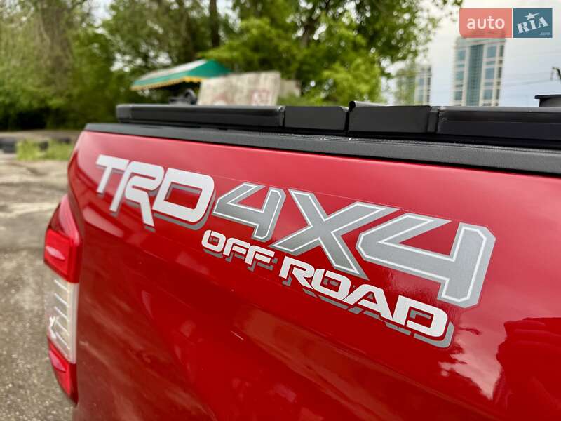 Пікап Toyota Tundra 2018 в Дніпрі