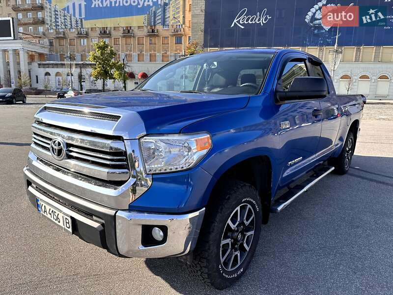 Toyota Tundra 2015