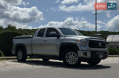 Пикап Toyota Tundra 2014 в 