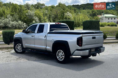 Пикап Toyota Tundra 2014 в 