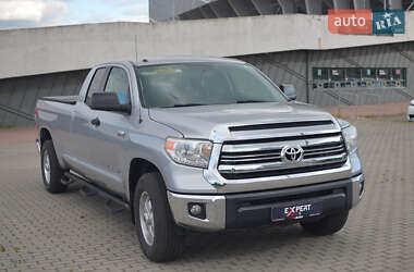 Пікап Toyota Tundra 2017 в Львові